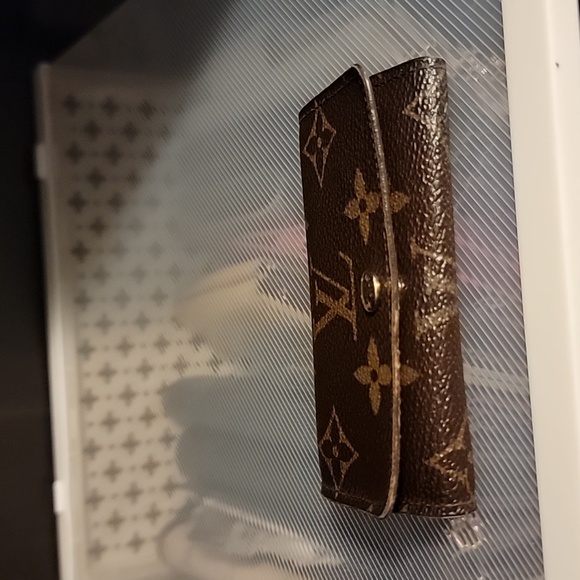 Louis Vuitton Key holder - Picture 2 of 13